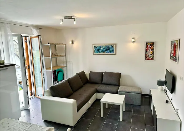 Relax דירה בובק